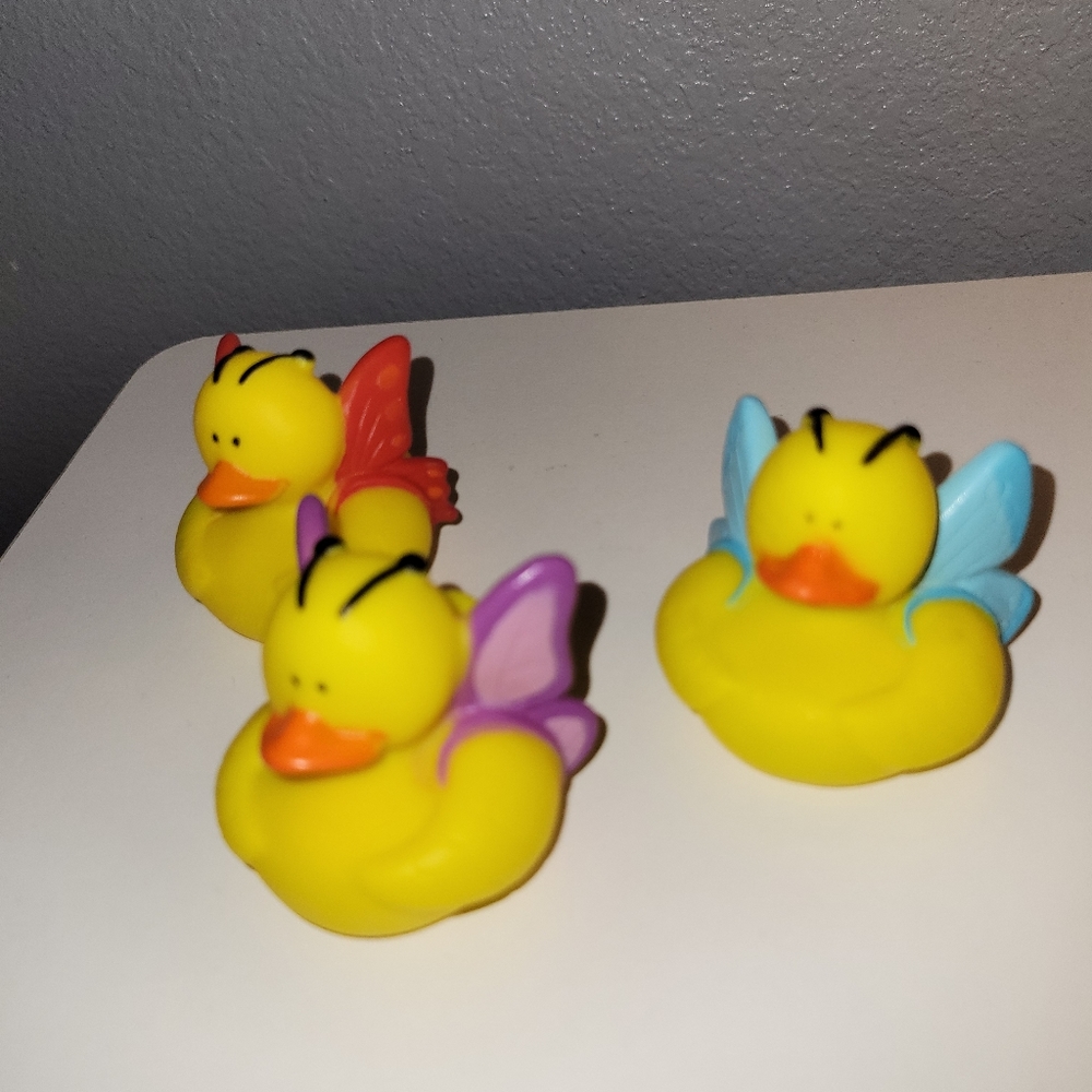 Rubbe ducks for jeep ducking or soap making